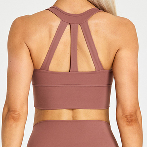 Vente en gros de soutien-gorge de <span class=keywords><strong>fitness</strong></span> avec logo personnalisé à maintien élevé antichoc pour le sport, vêtements d'entraînement de yoga à bretelles croisées dans le dos pour femmes - Product Image 5