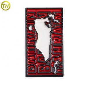 Bonito diseño de moda: Insignia de metal esmaltado para ropa, pin <span class=keywords><strong>con</strong></span> logo, accesorio de vestimenta, etiquetas de aleación metálicas <span class=keywords><strong>con</strong></span> imán. - Product Image 3