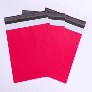 Rabat auto-adhésif étanche pour poly Mailer pour des graphiques personnalisés - Product Image 5