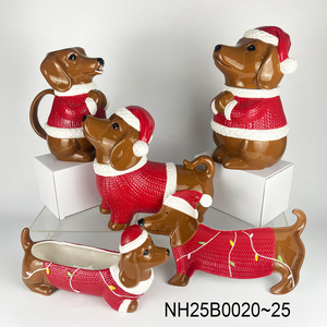 Piatto da portata in ceramica a forma di Bassotto. Design Personalizzato 3D Dipinto a Mano, un Vassoio Funzionale e Originale <span class=keywords><strong>per</strong></span> Snack e Antipasti. - Product Image 2