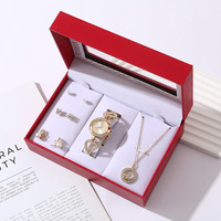 Ensemble d'accessoires de montre pour la Saint-Valentin LL-002, coffret de bijoux en acier inoxydable de luxe léger
