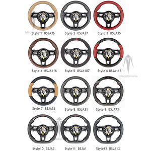 Volante de Cuero y Fibra de Carbono Compatible con <span class=keywords><strong>Porsche</strong></span> Panamera Cayenne Macan 718 911 <span class=keywords><strong>Cayman</strong></span> 918 Taycan Boxster 971 997 958 - Product Image 2