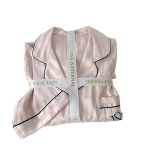 Conjunto de Pijama de Tres Piezas de Seda Helada Transpirable Estilo <span class=keywords><strong>Victoria</strong></span>'s <span class=keywords><strong>Secret</strong></span> para Mujer, de Manga Corta y Cuello Vuelto, para Verano - Product Image 5