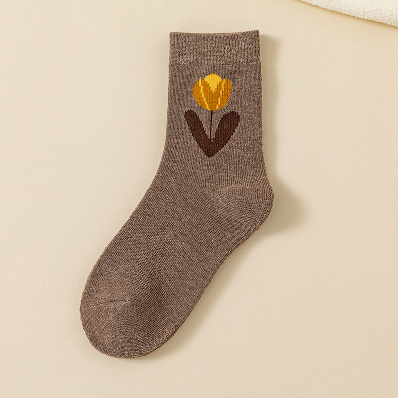 In-stock Wholesale Custom Design Cotton Socks Japanese Korean Preppy Style Floral Plaid Socks Winter Socks