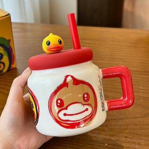 Taza de cerámica TaoDian con diseño de pato pintado al óleo, con tapa y pajita para niños mayores de 4 años, en colores naranja, rojo y amarillo. - Product Image 4