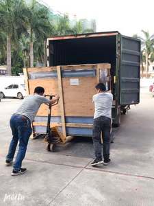 QFW vente directe d'usine <span class=keywords><strong>Mascara</strong></span> semi-automatique brosse en carbone faisant des Machines d'assemblage pour les cosmétiques de cils - Product Image 4