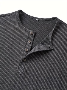 Maglione da Uomo con Scollo a V, Anti-Pilling, Stampa Frontale, Lavorazione a Maglia con Filato Mélange, Idea Regalo di Natale - Product Image 4