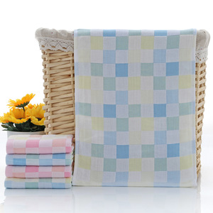 Toalla de Gasa a Cuadros de Algodón Puro 25x50 Cm Para Bebé y Uso Doméstico - Product Image 3