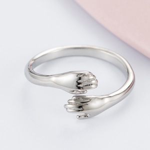 Anillo de titanio de estilo retro minimalista transfronterizo para hombres y mujeres, joyería geométrica y a la moda. - Product Image 4