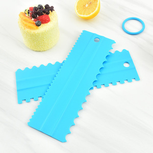 <span class=keywords><strong>Ensemble</strong></span> de 4 spatules à crème en plastique à motifs, nouvelle combinaison de spatules à gâteau pour les outils de pâtisserie DIY - Product Image 2
