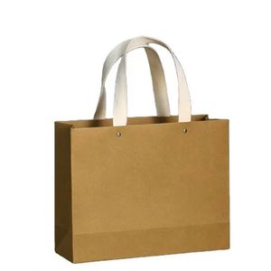 Sacs de courses en papier kraft brun recyclé personnalisés en gros avec poignées, sacs cadeaux en papier kraft durables avec impression offset et traitement de surface - Product Image 1