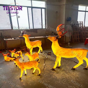 Silhouette de cerf lumineuse pour décoration de Noël, idéale pour les paysages nocturnes et les expositions de fêtes en soirée - Product Image 2