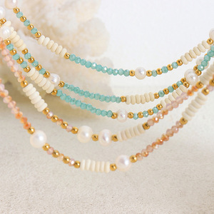 Collares de Perlas de Agua Dulce Naturales con Cuentas Cristianas Bingxin, Chapados en Oro de 18K, Estilo Vintage, con Piedras de Vidrio Azules y Rosas - Product Image 1
