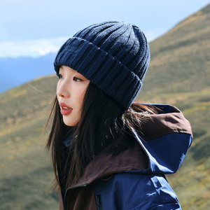 Gorro de Lana Tejido Jacquard para Exteriores con Botón, Gorro Cálido de Invierno para Senderismo, para Mujeres, Hombres y Adultos 2024 - Product Image 1