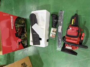 เลื่อยโซ่ยนต์เบนซิน 22 นิ้ว 58 ซีซี เครื่องตัดไม้ 58 ซีซี 5800 สำหรับงานสวน - Product Image 4