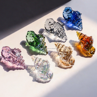 Vente en gros de coquillages en cristal d'océan décorant une mini conque mignonne à vendre Souvenirs colorés d'animaux de mer d'été pour des cadeaux de fantaisie