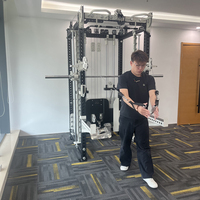 Vente en gros usine : Appareil de musculation multifonctionnel Smith Machine pour la maison, avec système de croisement de câbles et équipement multi-stations