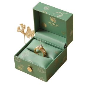Caja de Joyería de Anillo Verde de Lujo, Caja de Regalo de Papel Duro con Logotipo Personalizado y Cierre de Botón para Empaque de Anillos de Compromiso y Boda - Product Image 1