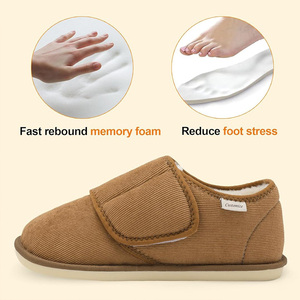 Chaussons d'intérieur en velours côtelé pour femmes, chauds pour l'hiver, avec logo personnalisé, fermeture <span class=keywords><strong>velcro</strong></span> réglable, ouverture large, mousse à mémoire de forme - Product Image 4
