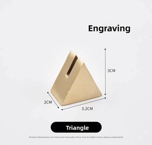 Porte-cartes en laiton massif - Support minimaliste pour cartes de visite et pince à photos/mémos pour magasins, expositions muséales et dîners - Product Image 4