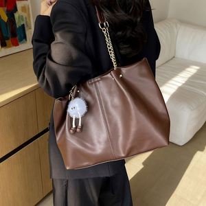 Bolso Tote con Correa de Cadena para Mujer, Bolso de Hombro de Moda, Bolso de Compras de Gran Capacidad para el Trabajo y Uso Diario - Product Image 5
