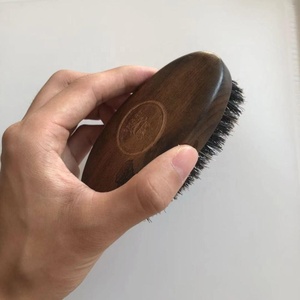 Spazzola per <span class=keywords><strong>Barba</strong></span> in Legno di Wenge Vintage 11,5cm <span class=keywords><strong>con</strong></span> Setole di Cinghiale, Bestseller - Product Image 5