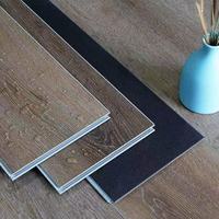 Plancher en vinyle SPC de luxe imperméable de qualité supérieure, plancher en PVC personnalisable pour une utilisation en intérieur, salon et salle de bain