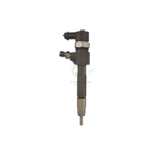 Ensemble d'injecteurs de carburant 0445110231 pour la réparation et le remplacement de locomotives diesel - Product Image 4