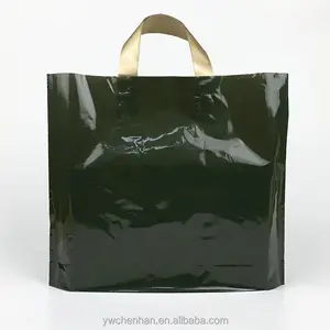 चेन हान फैक्ट्री थोक मोटा पी प्लास्टिक टोटे बैग खाली सैन्य हरे रंग के कपड़े स्टोर खरीदारी बैग रिसाइएबल गिफ्ट बैग
