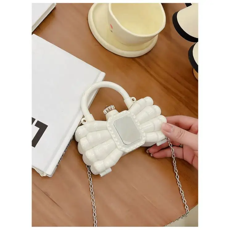 New Design Cute Purses Ladies Fashion Silver Chain Hand Bags womens Luxury Box Handbags For Woman