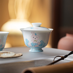 Hand Painted Rabbit Gaiwan Porcelain Covered <b>Teacup</b> With Lid For Kung Fu Tea Set Afternoon Tea Use - Product Image 3