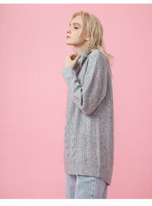 Pull en maille torsadée épaisse à <span class=keywords><strong>col</strong></span> <span class=keywords><strong>roulé</strong></span> pour <span class=keywords><strong>femme</strong></span>, coupe oversize, manches longues, grandes tailles, collection hiver OEM - Product Image 3