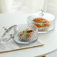 Pot de rangement en verre gaufré avec couvercle, récipient en verre transparent multi-usages pour l'organisation des aliments sur le comptoir de la cuisine à la maison