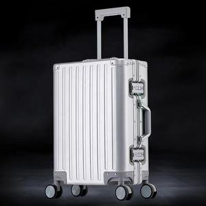 Bagage à main tout en aluminium pour hommes Bagage de voyage noir Valise à roulettes en métal rigide Valise en aluminium argentée - Product Image 5