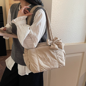 Borsa tote da donna in cotone con fiocco - Stile giapponese e coreano, grande capacità, leggera, morbida, tinta unita, casual, per uso quotidiano - Product Image 4
