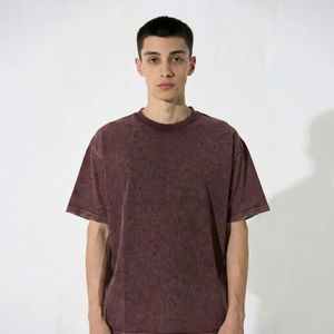 T-shirt graphique vintage délavé à l'acide pour homme, logo personnalisé, coupe oversize en coton, longueur courte - Product Image 1