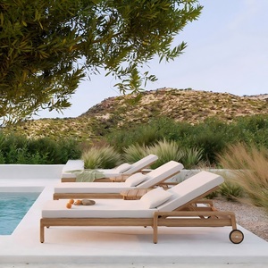 Chaise longue de plage en bois de luxe pour l'extérieur avec dossier réglable, coussin et roulettes pour villa, parc, hôtel, plage, <span class=keywords><strong>piscine</strong></span> - Product Image 4