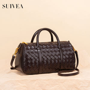 กระเป๋าโท้ทผู้หญิงสไตล์บอสตันทอมือแบบมีเท็กซ์เจอร์  กระเป๋าสะพายไหล่บุนวมความจุขนาดใหญ่ กระเป๋าสะพายข้างสำหรับเดินทางระดับพรีเมียม - Product Image 3