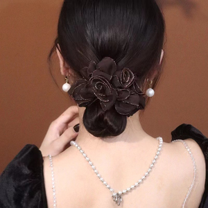 Coletero de Moda Minimalista de Doble Capa con Diseño Floral, Versátil y Exclusivo, para Mujer, Venta al por Mayor de Accesorios para el Cabello - Product Image 5