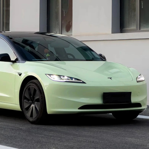 ฟิล์มไวนิลหุ้มรถยนต์สีเขียวอะโวคาโดแบบมันเงา PET คุณภาพพรีเมียม หนา 6.5-8.5 มิล ซ่อมแซมตัวเองได้ เปลี่ยนสีได้ สำหรับรถยนต์เทสล่า รุ่น 3 แบบ OEM ขายส่ง - Product Image 1