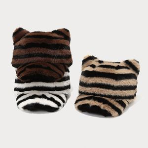 Gorro de Béisbol con Orejas de Gato, Peludo, Estampado de Cebra, Grueso y Cálido para Mujer, Estilo Casual para Uso Diario, Otoño-Invierno - Product Image 3
