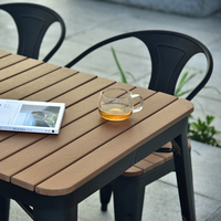 Ensemble de tables à manger et chaises d'extérieur au design moderne de luxe, ensemble de meubles de jardin et de patio