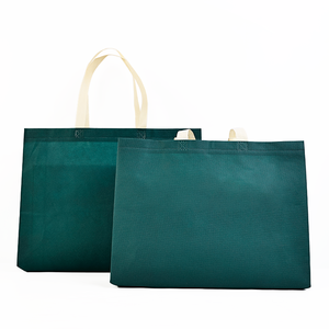 Tissu non tissé laminé de sac à poignée en gros de haute qualité avec logo personnalisé réutilisable <span class=keywords><strong>pour</strong></span> l'emballage des courses de chaussures d'épicerie - Product Image 2