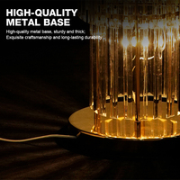 Nouvelle conception de luxe, lumières de guidage LED pour scène de mariage en verre à bande de glace dorée pour hôtel et salle de banquet