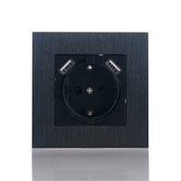 Prise murale standard européenne allemande Schuko en aluminium brossé de taille 86*86 avec double port USB de type A, sortie CC 5V 2.1A