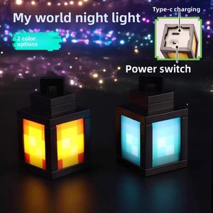 Mini lanterne porte-clés avec pendentif en plastique lumineux - Article le plus vendu - Product Image 5