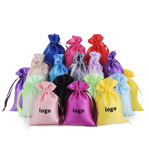 ถุงผ้าซาตินสีดำสำหรับใส่ของขวัญแบบมีเชือกผูก ขายส่ง พร้อมโลโก้ตามสั่ง - Product Image 2