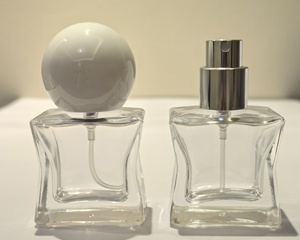 Diseño personalizado botella <span class=keywords><strong>de</strong></span> perfume árabe serigrafía multicolor redondo Cap15ml botella <span class=keywords><strong>de</strong></span> perfume <span class=keywords><strong>de</strong></span> vidrio con pulverizador <span class=keywords><strong>de</strong></span> bomba - Product Image 5