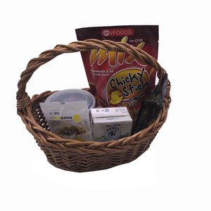 Food Grade Oval <strong>Wicker</strong> Gift <strong>Basket</strong> with <strong>Handles</strong> for Food Storage Picnic <strong>Basket</strong> Accepting Customize - Product Image 1