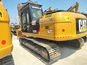 Excavatrice d'occasion Caterpillar 323D/323DL/323D2L, 23 tonnes, modèle 2022, moteur, godet de 1,2 m, puissance de 118 kW, bonne qualité - Product Image 2